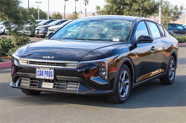 2025 Kia K4 LXS Glendale CA