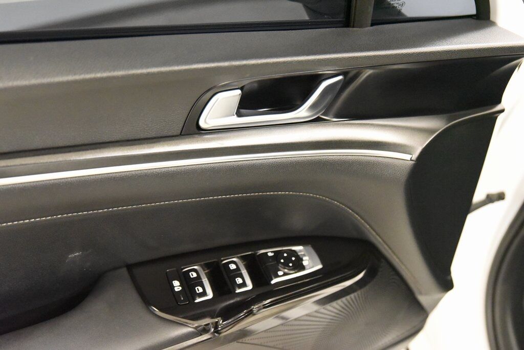2025 Kia K5 GT-Line Akron