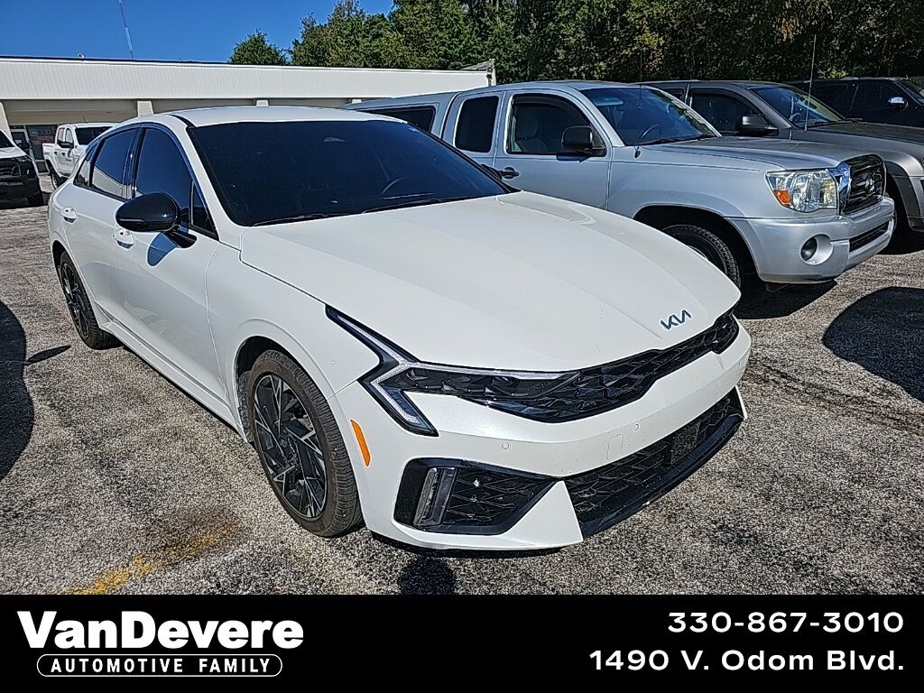 2025 Kia K5 GT-Line Akron