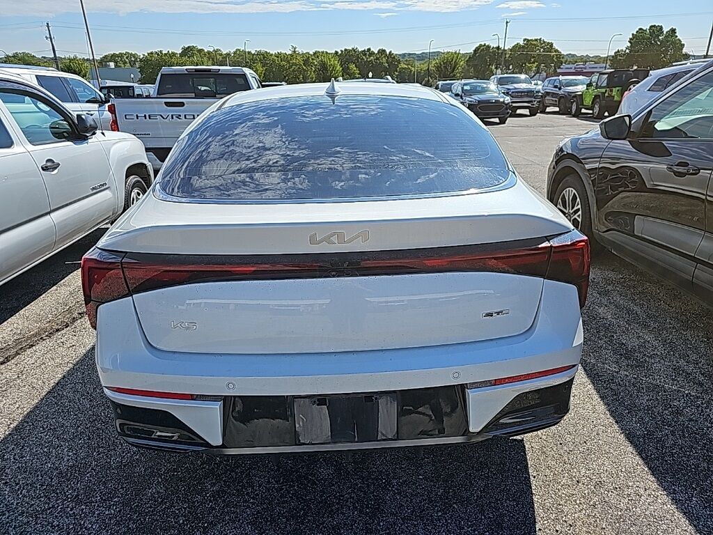 2025 Kia K5 GT-Line Akron