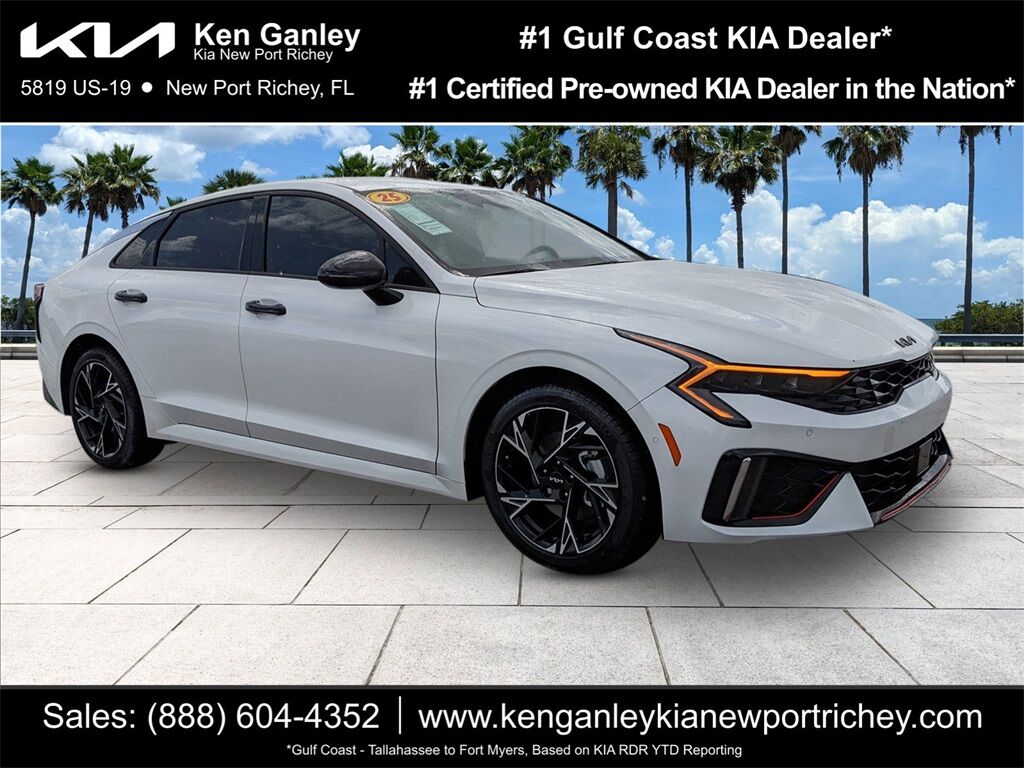 2025 Kia K5 GT-Line