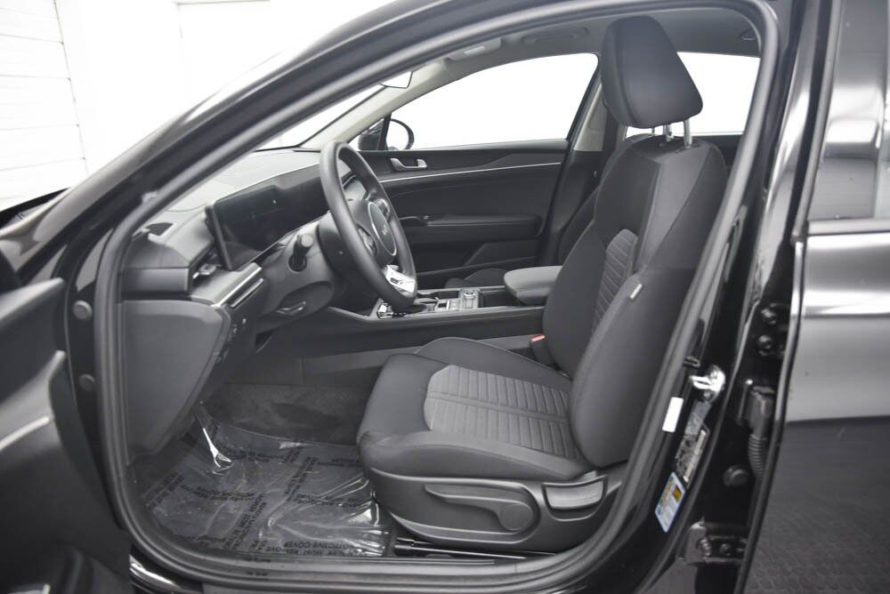 2025 Kia K5 LXS Akron OH