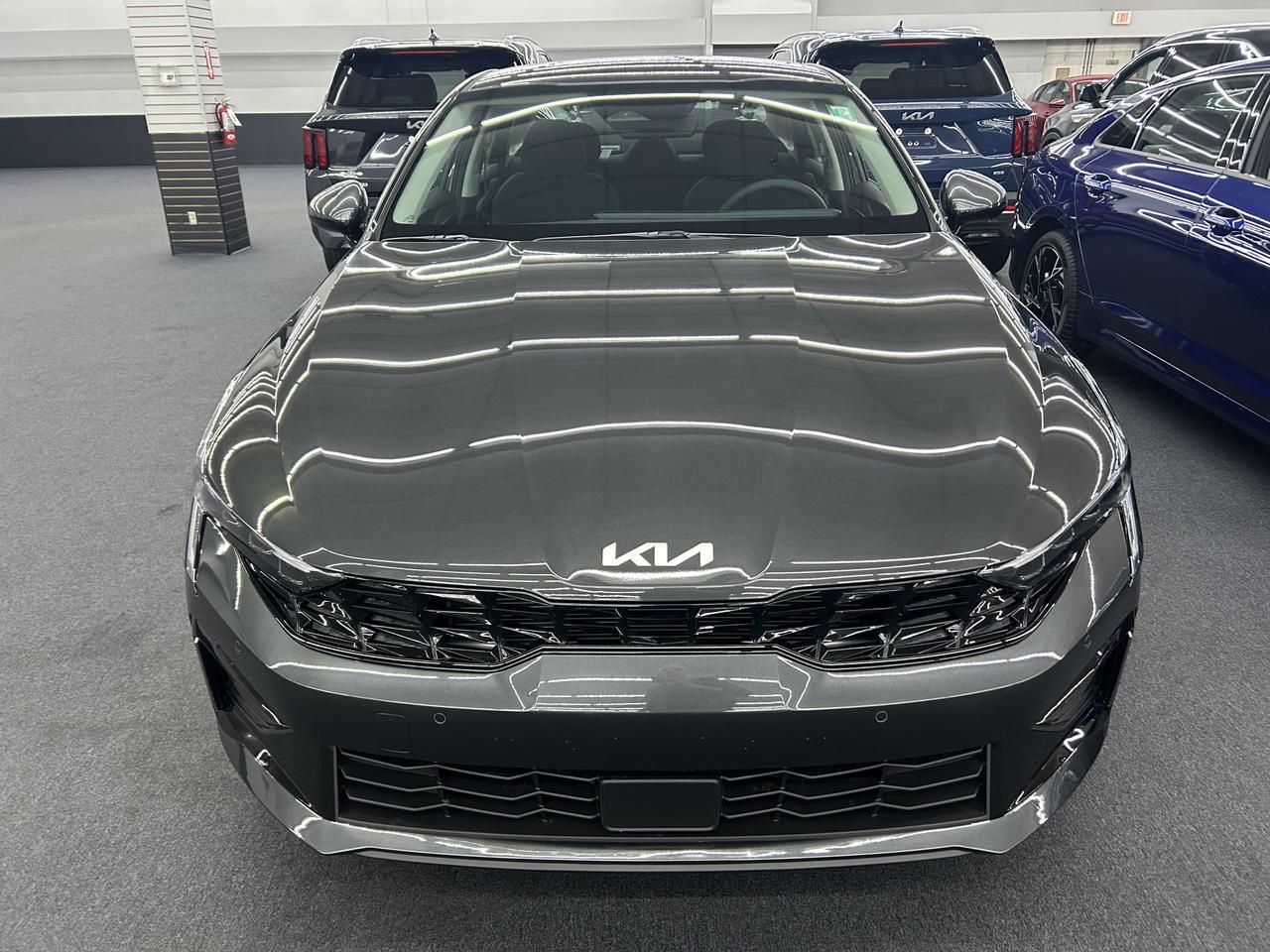 2025 Kia K5 LXS Auto FWD Benwood WV