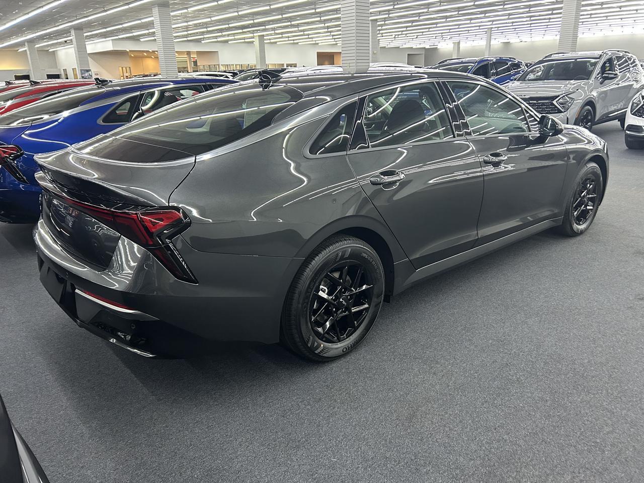 2025 Kia K5 LXS Auto FWD Benwood WV