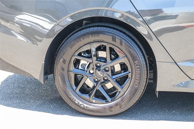 2025 Kia K5 LXS Moreno Valley CA