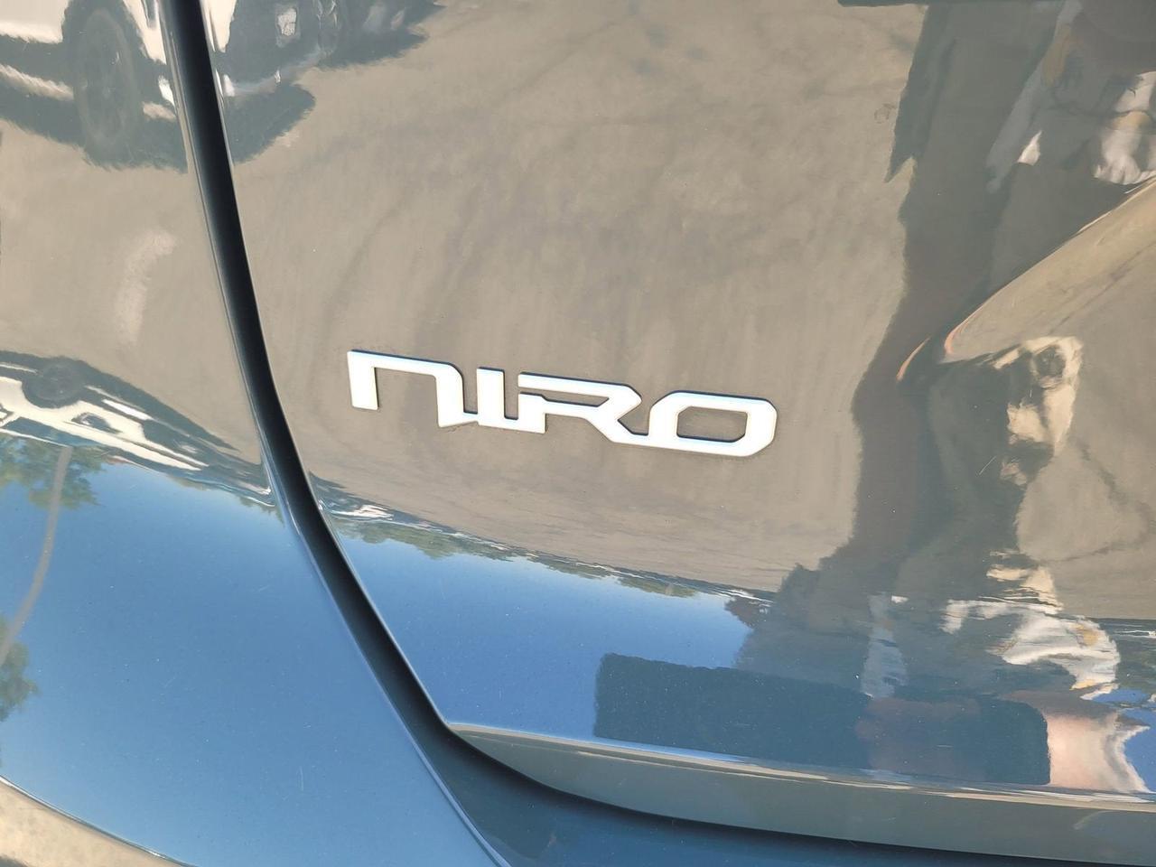 2025 Kia NIRO EX TOURING Roseville CA