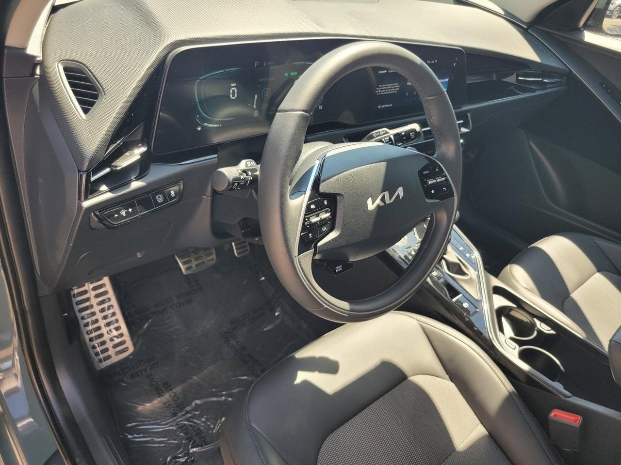 2025 Kia NIRO EX TOURING Roseville CA