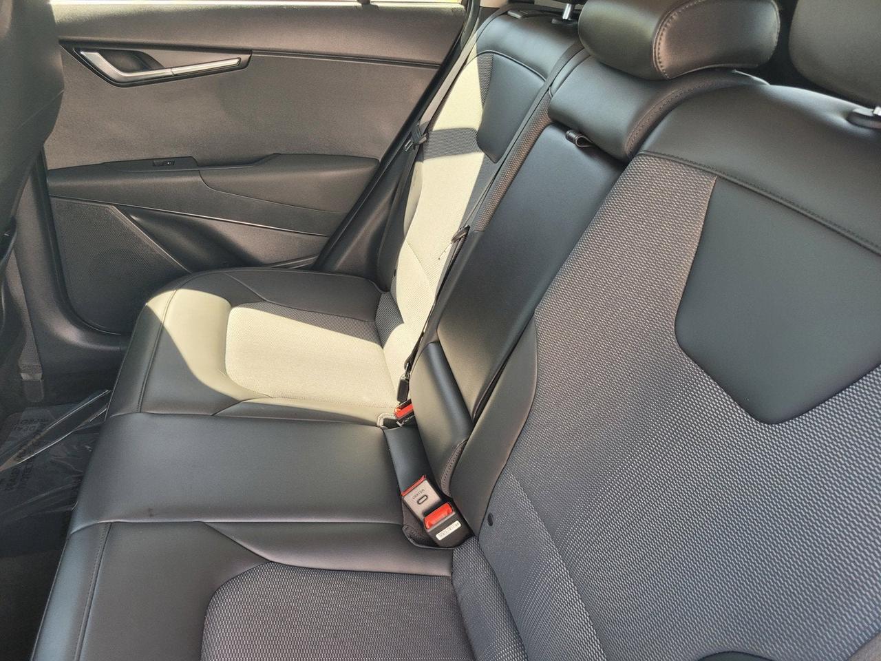2025 Kia NIRO EX TOURING Roseville CA