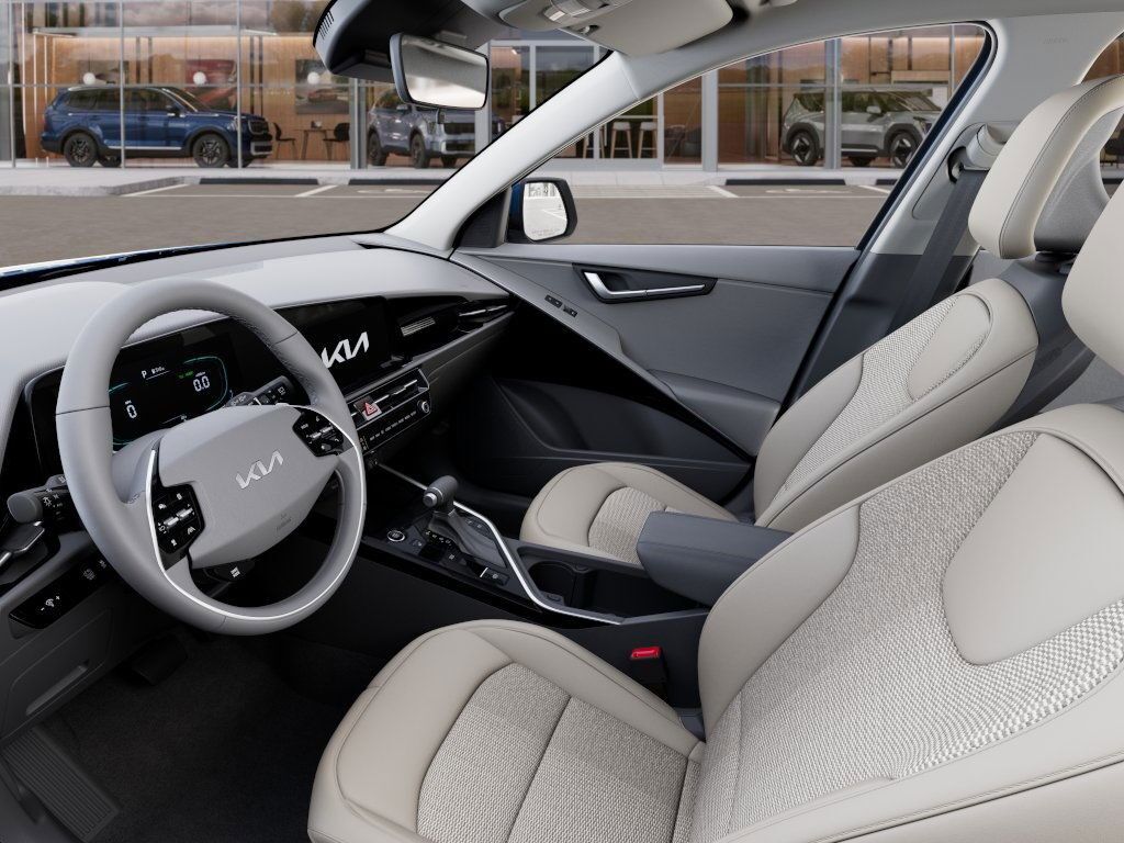 2025 Kia Niro 4DR FWD EX Salinas CA