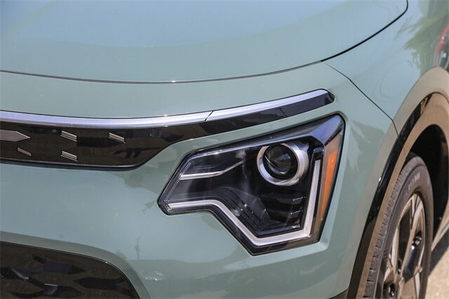 2025 Kia Niro EV Wind Glendale CA