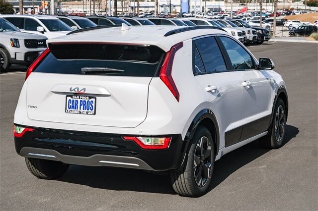 2025 Kia Niro EV Wind Glendale CA