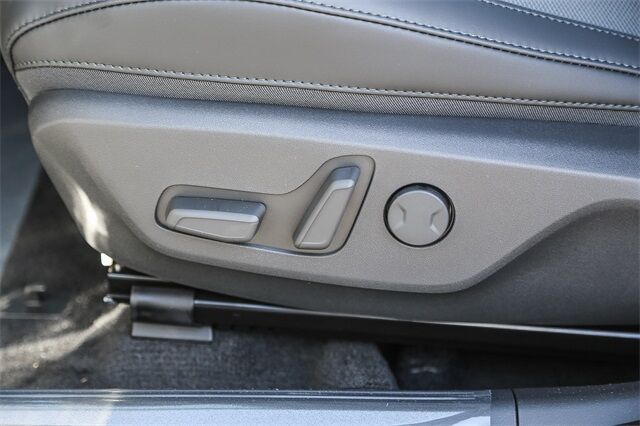 2025 Kia Niro EV Wind Glendale CA