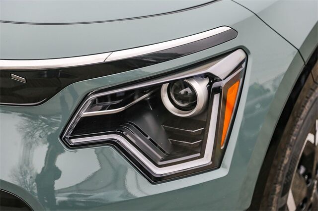 2025 Kia Niro EV Wind Huntington Beach CA