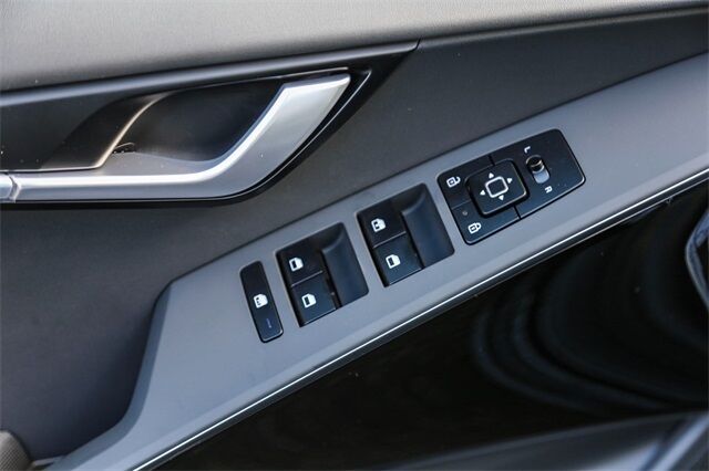 2025 Kia Niro EV Wind Huntington Beach CA