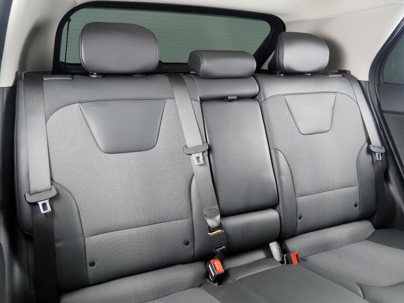 2025 Kia Niro EV Wind *NAVIGATION, SAFETY ALERTS, ADAPTIVE CRUISE, BACKUP-CAMERA, COLOR TOUCHSCREEN, HEATED SEATS/STEERING, POWER LIFTGATE, REMOTE START, WIRELESS CHARGING, ANDROID & APPLE Round Rock TX