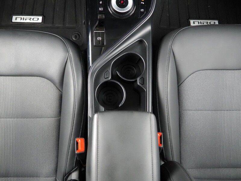 2025 Kia Niro EV Wind *NAVIGATION, SAFETY ALERTS, ADAPTIVE CRUISE, BACKUP-CAMERA, COLOR TOUCHSCREEN, HEATED SEATS/STEERING, POWER LIFTGATE, REMOTE START, WIRELESS CHARGING, ANDROID & APPLE Round Rock TX