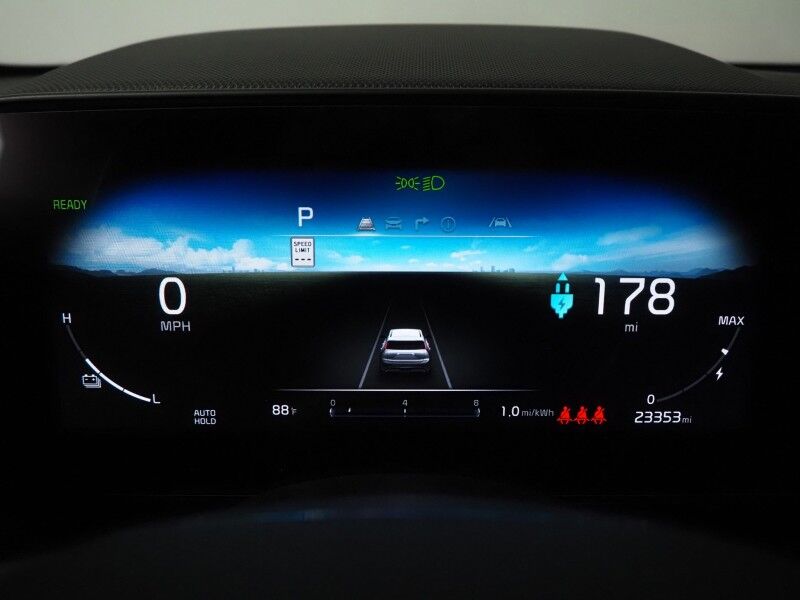2025 Kia Niro EV Wind *NAVIGATION, SAFETY ALERTS, ADAPTIVE CRUISE, BACKUP-CAMERA, COLOR TOUCHSCREEN, HEATED SEATS/STEERING, POWER LIFTGATE, REMOTE START, WIRELESS CHARGING, ANDROID & APPLE Round Rock TX