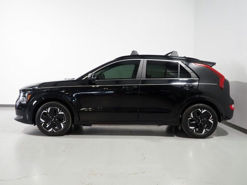 2025 Kia Niro EV Wind *NAVIGATION, SAFETY ALERTS, ADAPTIVE CRUISE, BACKUP-CAMERA, COLOR TOUCHSCREEN, HEATED SEATS/STEERING, POWER LIFTGATE, REMOTE START, WIRELESS CHARGING, ANDROID & APPLE Round Rock TX