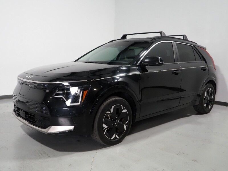 2025 Kia Niro EV Wind *NAVIGATION, SAFETY ALERTS, ADAPTIVE CRUISE, BACKUP-CAMERA, COLOR TOUCHSCREEN, HEATED SEATS/STEERING, POWER LIFTGATE, REMOTE START, WIRELESS CHARGING, ANDROID & APPLE Round Rock TX