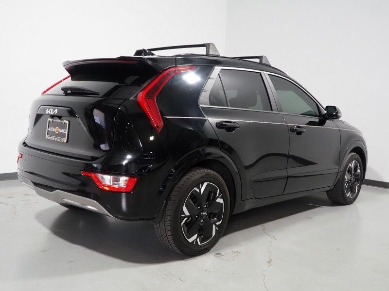 2025 Kia Niro EV Wind *NAVIGATION, SAFETY ALERTS, ADAPTIVE CRUISE, BACKUP-CAMERA, COLOR TOUCHSCREEN, HEATED SEATS/STEERING, POWER LIFTGATE, REMOTE START, WIRELESS CHARGING, ANDROID & APPLE Round Rock TX