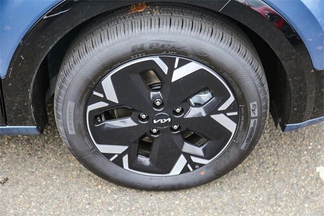 2025 Kia Niro EV Wind Glendale CA