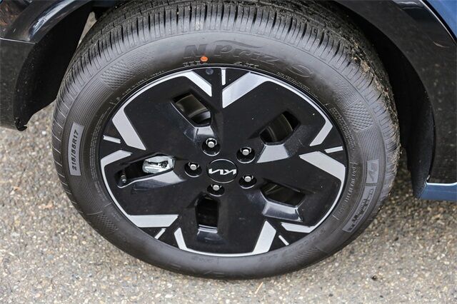 2025 Kia Niro EV Wind Glendale CA