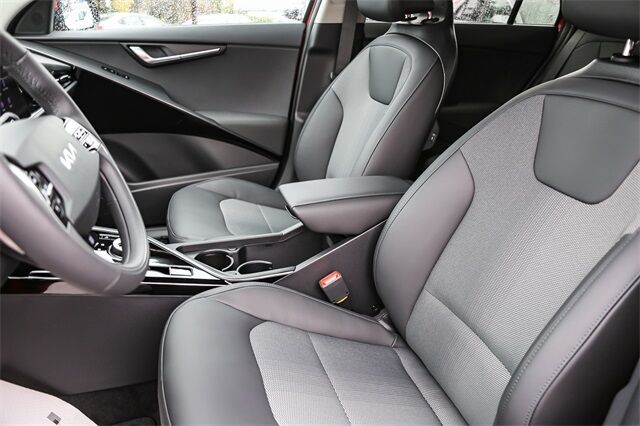 2025 Kia Niro EV Wind Glendale CA