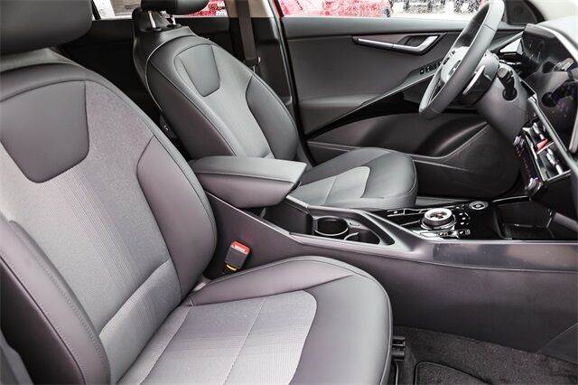 2025 Kia Niro EV Wind Glendale CA