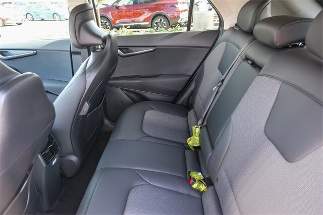 2025 Kia Niro EV Wind Huntington Beach CA