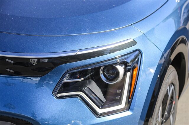 2025 Kia Niro EV Wind Huntington Beach CA