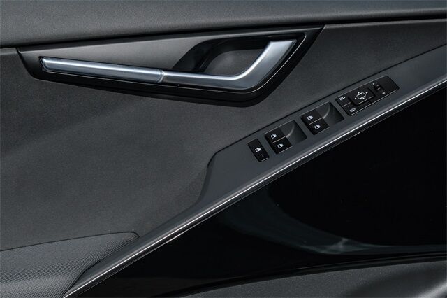 2025 Kia Niro EV Wind Huntington Beach CA