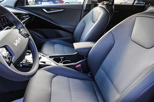 2025 Kia Niro EV Wind Huntington Beach CA