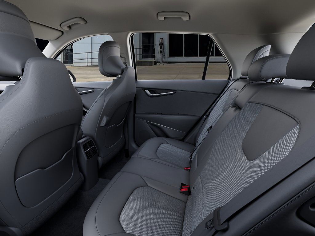 2025 Kia Niro EX Akron OH