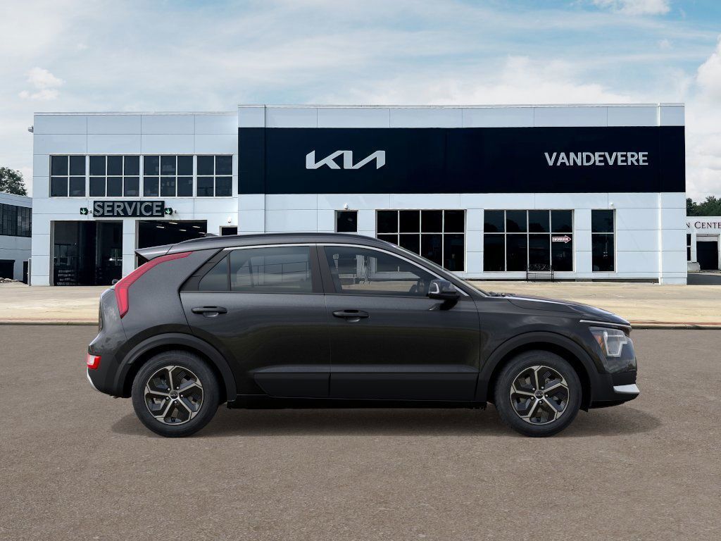 2025 Kia Niro EX Akron OH