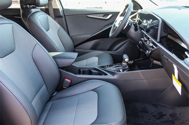 2025 Kia Niro EX Huntington Beach CA