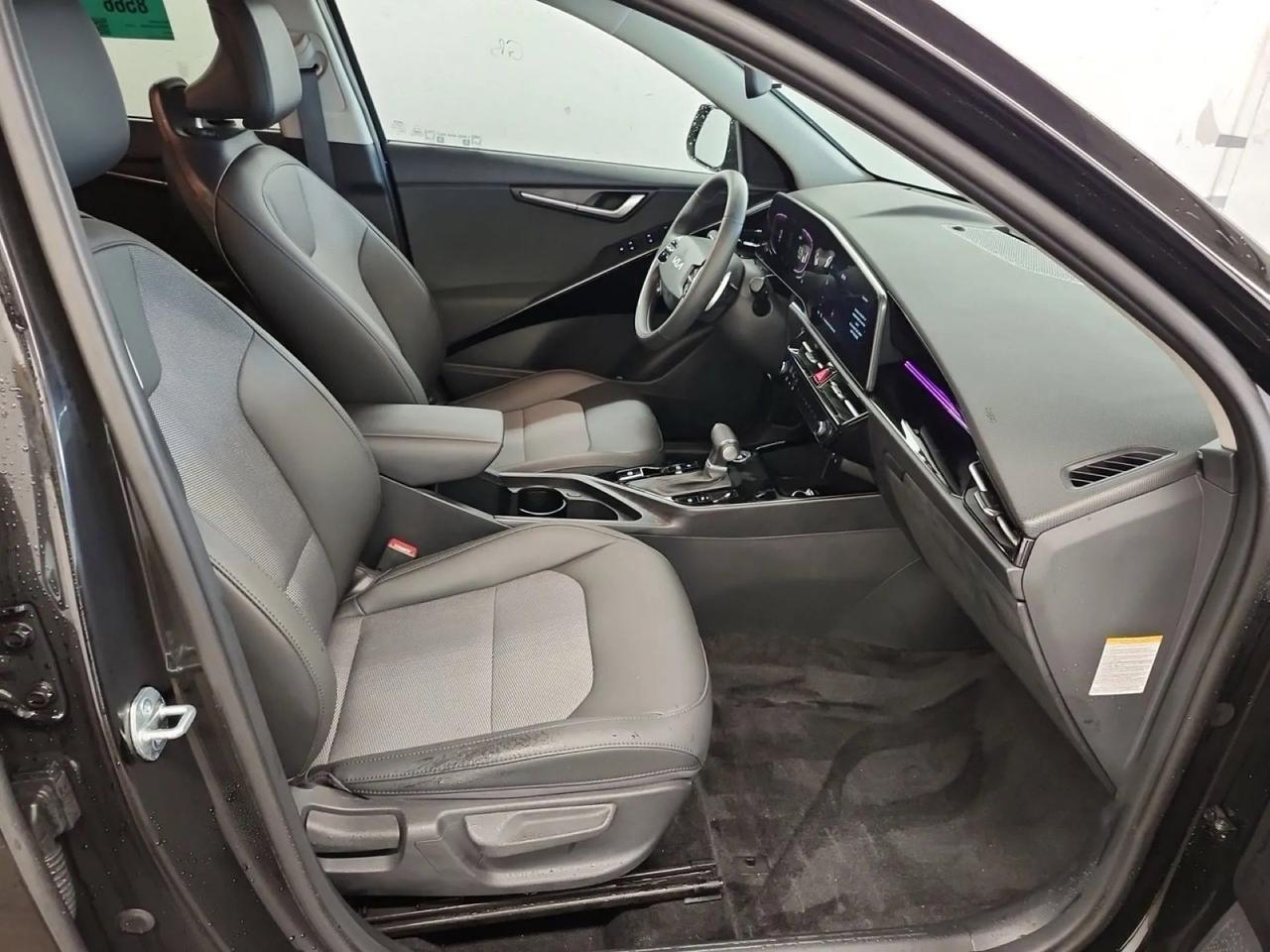 2025 Kia Niro EX Premium Richmond Hill ON