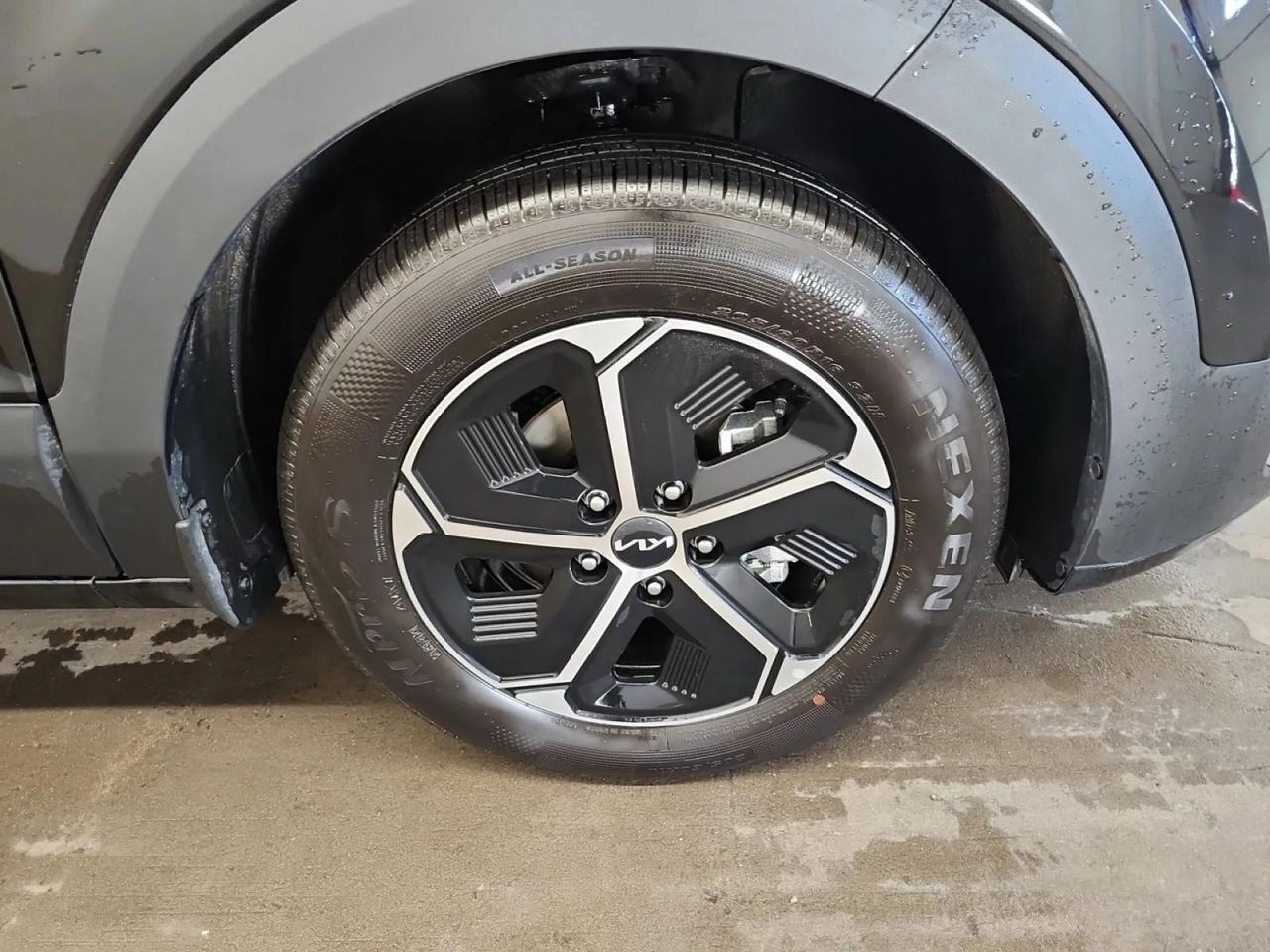 2025 Kia Niro EX Premium Richmond Hill ON