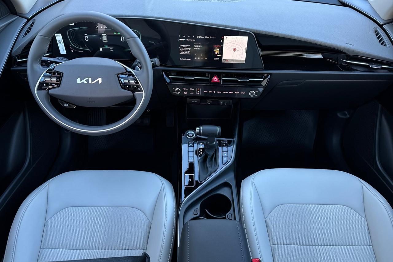2025 Kia Niro EX Salinas CA