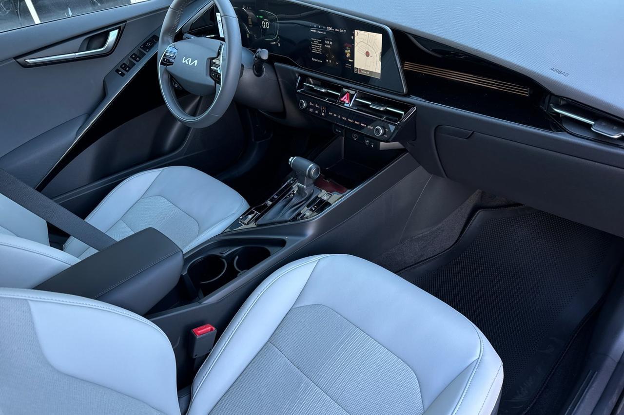 2025 Kia Niro EX Salinas CA