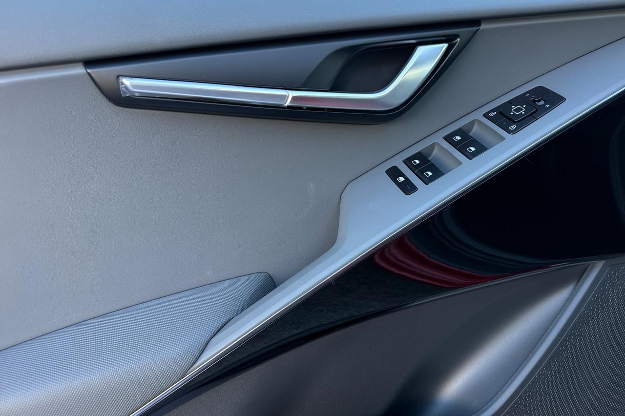 2025 Kia Niro EX Salinas CA