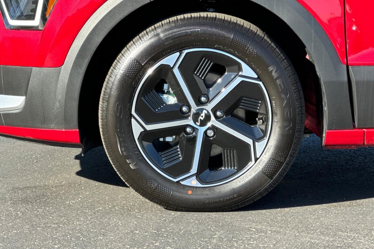 2025 Kia Niro EX Salinas CA