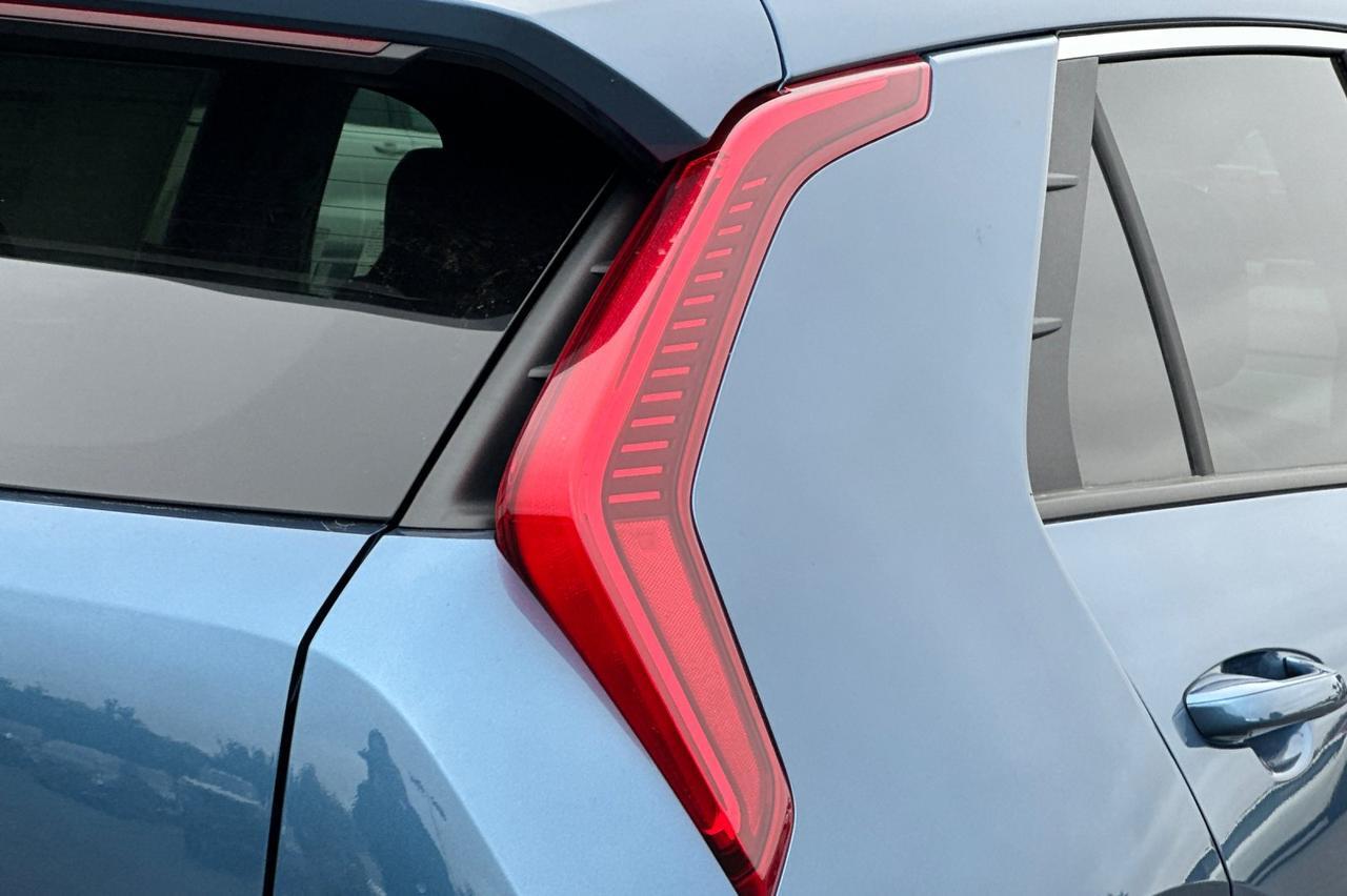 2025 Kia Niro EX Salinas CA