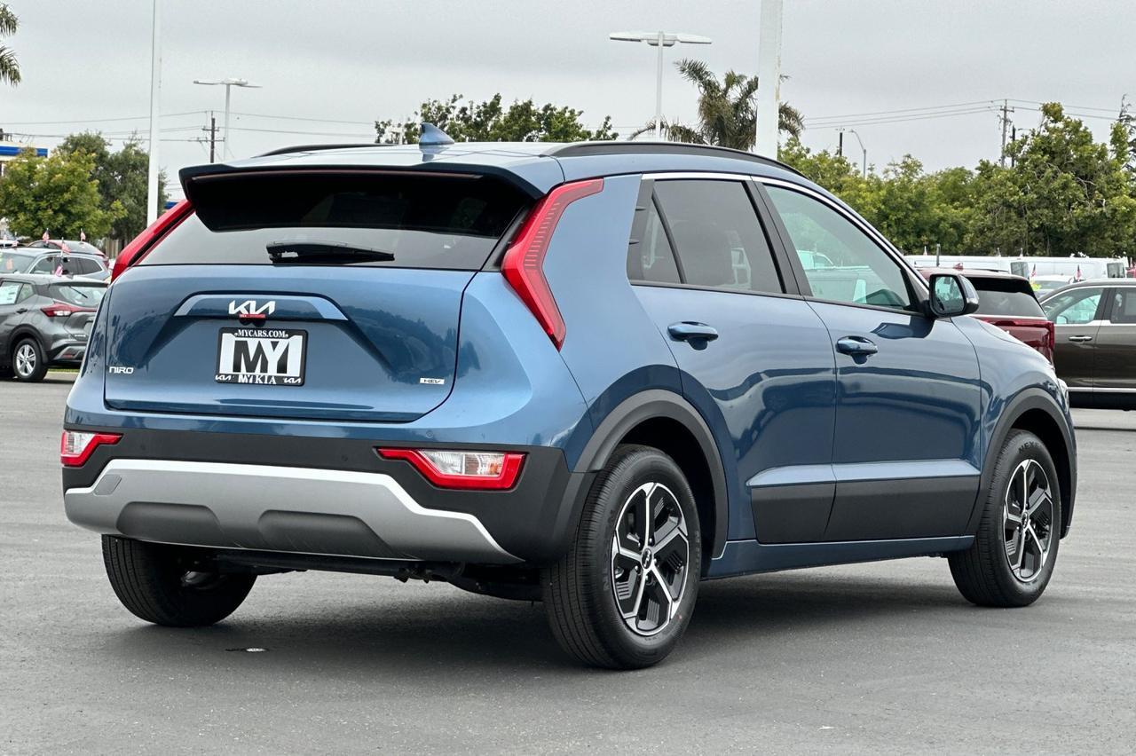 2025 Kia Niro EX Salinas CA