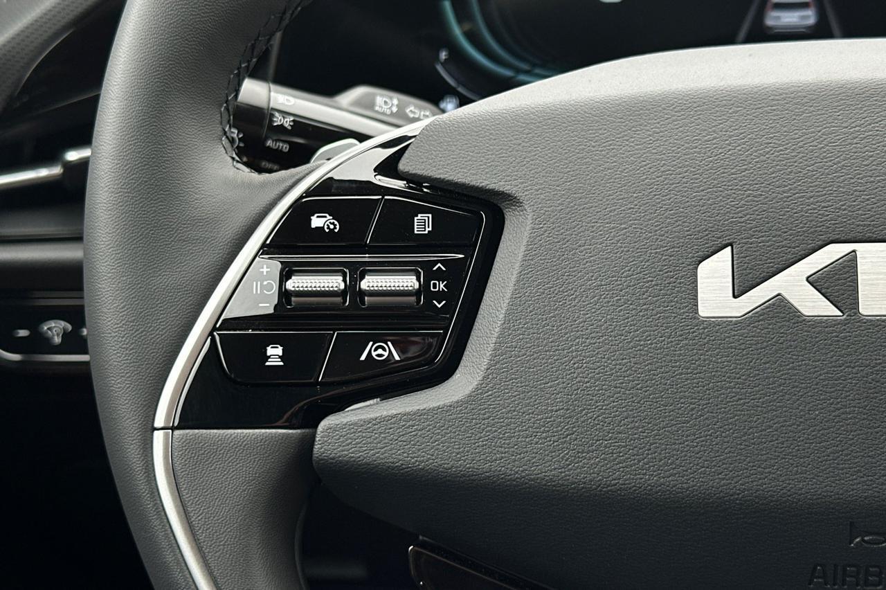 2025 Kia Niro EX Salinas CA