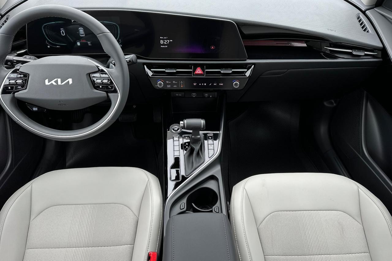 2025 Kia Niro EX Salinas CA