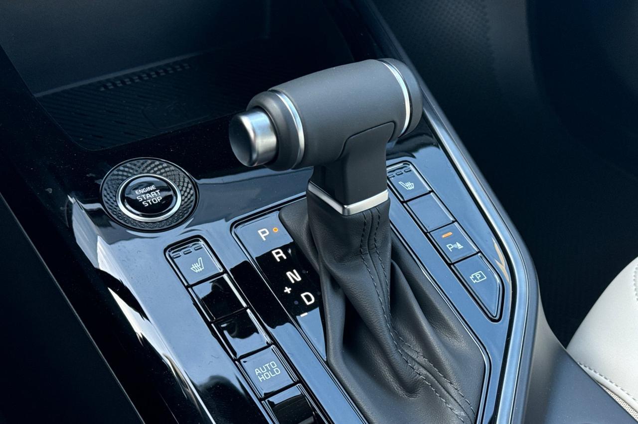 2025 Kia Niro EX Salinas CA