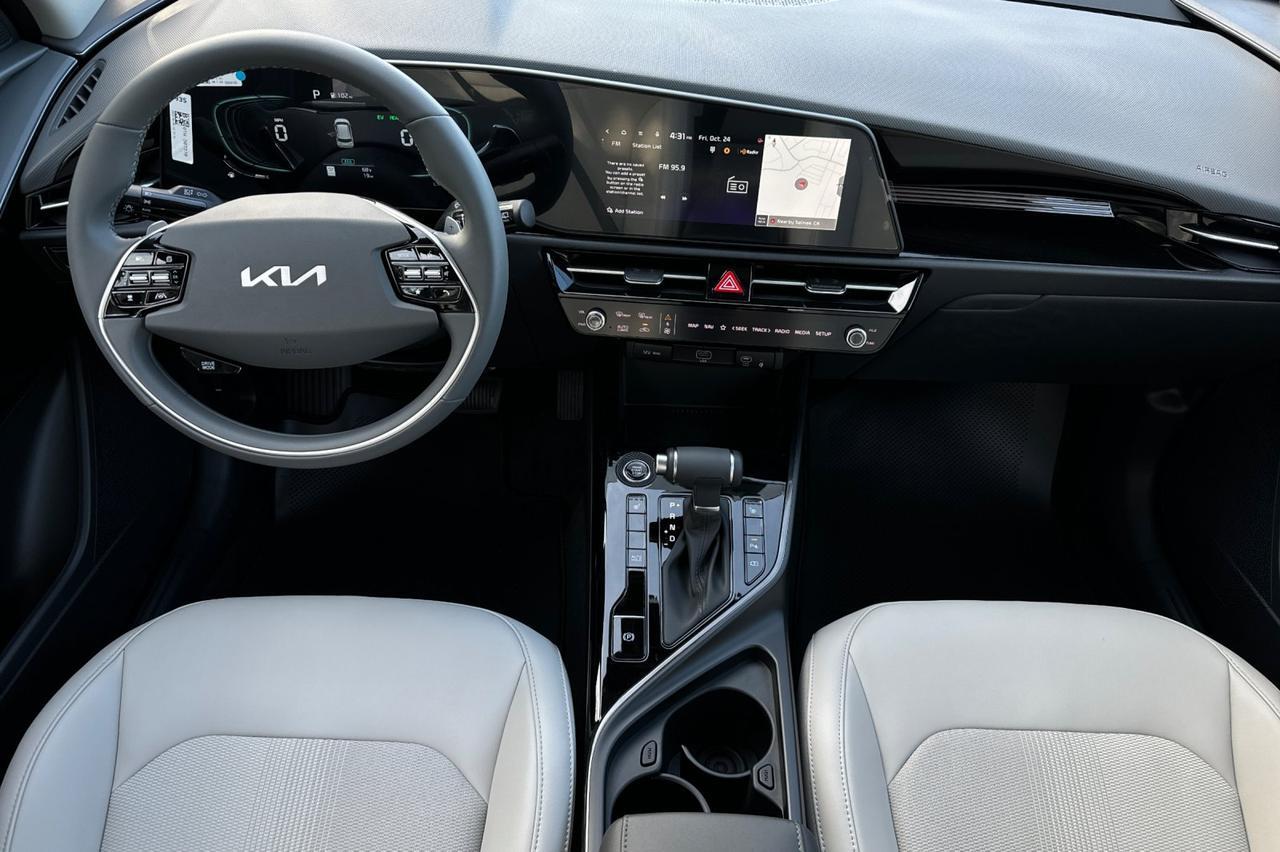 2025 Kia Niro EX Salinas CA