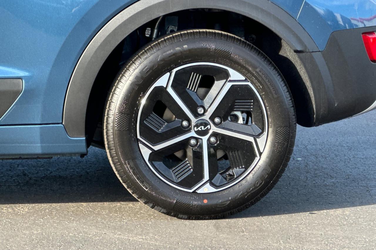 2025 Kia Niro EX Salinas CA