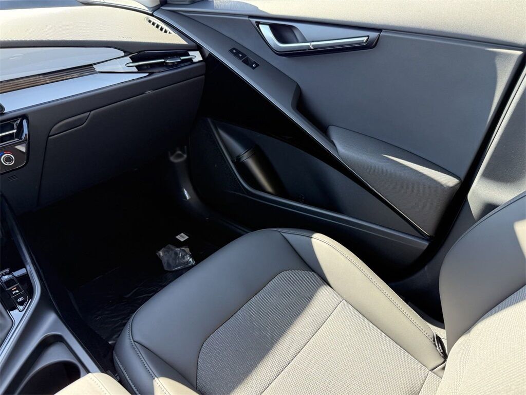 2025 Kia Niro EX San Clemente CA