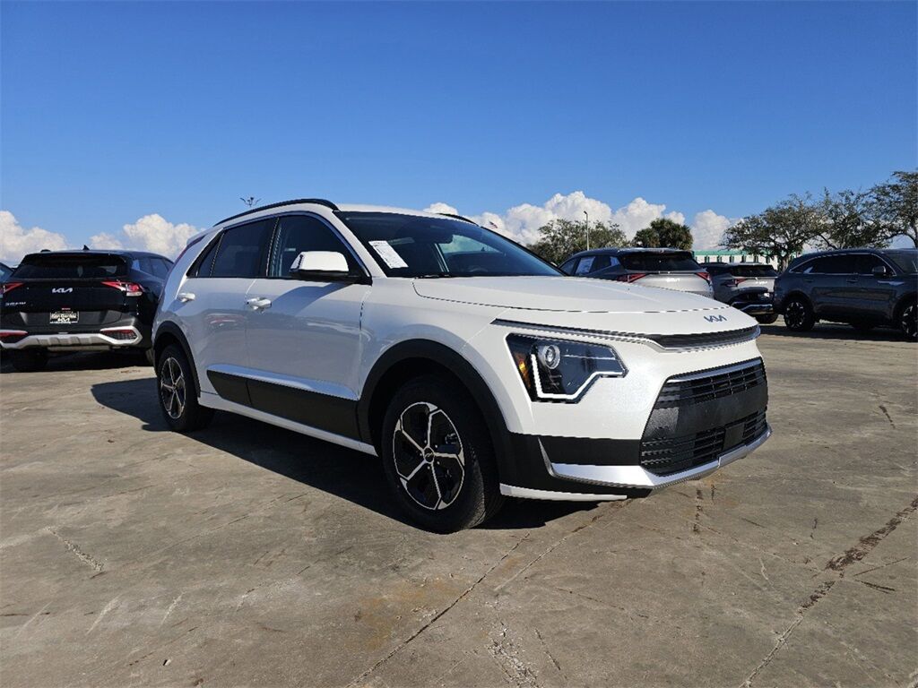 2025 Kia Niro EX San Clemente CA